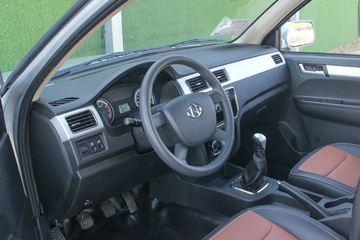 ���� ����F300 2022�� ���˰� 1.5L���� 115���� ���� 5MT ����˫��Ƥ��ͼƬ