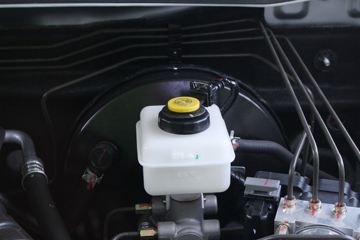 ���� ����F300 2022�� ���˰� 1.5L���� 115���� ���� 5MT ����˫��Ƥ��ͼƬ