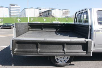 ���� ����F300 2022�� ���˰� 1.5L���� 115���� ���� 5MT ����˫��Ƥ��ͼƬ