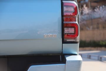 ����� 2022�� �캽�� 2.0T���� 197���� �ֶ����� ����˫��Ƥ��ͼƬ