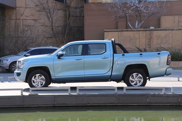 金刚炮&nbsp;皮卡外观                                                图片