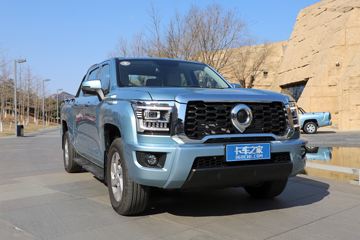 ����� 2022�� �캽�� 2.0T���� 197���� �ֶ����� ����˫��Ƥ��ͼƬ