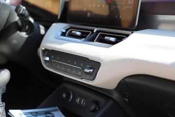 ����� 2022�� �캽�� 2.0T���� 197���� �ֶ����� ����˫��Ƥ��ͼƬ