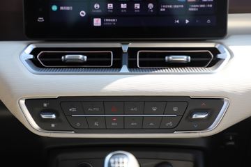 ����� 2022�� �캽�� 2.0T���� 197���� �ֶ����� ����˫��Ƥ��ͼƬ