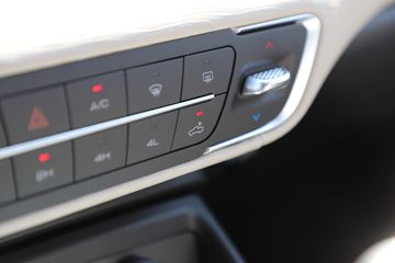 ����� 2022�� �캽�� 2.0T���� 197���� �ֶ����� ����˫��Ƥ��ͼƬ