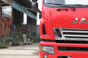 ���� ����˹V9 220���� 4X2 4.845�ײ�դʽ�ػ���(����)(HFC5180CCYB90K2E2S)ͼƬ
