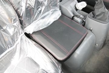 ���� ����˹V9 220���� 4X2 4.845�ײ�դʽ�ػ���(����)(HFC5180CCYB90K2E2S)ͼƬ