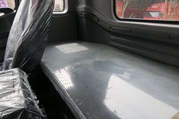 ���� ����˹V9 220���� 4X2 4.845�ײ�դʽ�ػ���(����)(HFC5180CCYB90K2E2S)ͼƬ