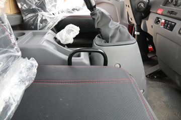 ���� ����˹V9 220���� 4X2 4.845�ײ�դʽ�ػ���(����)(HFC5180CCYB90K2E2S)ͼƬ