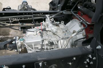 ���� ����˹V9 220���� 4X2 4.845�ײ�դʽ�ػ���(����)(HFC5180CCYB90K2E2S)ͼƬ