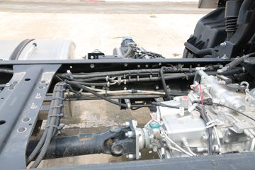 ���� ����˹V9 220���� 4X2 4.845�ײ�դʽ�ػ���(����)(HFC5180CCYB90K2E2S)ͼƬ