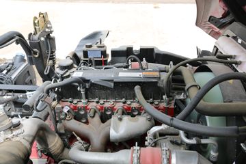 ���� ����˹V9 220���� 4X2 4.845�ײ�դʽ�ػ���(����)(HFC5180CCYB90K2E2S)ͼƬ