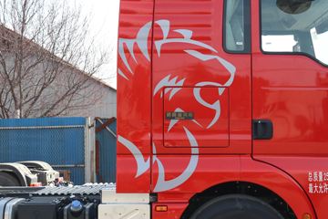 �й����� �ǵ¿�SITRAK C9H�ؿ� 570���� 6X4 AMT�Զ���ǣ����(����)(��Һ��)ͼƬ