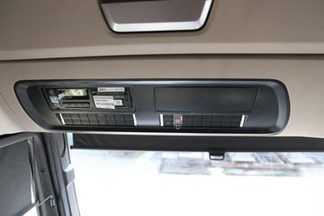 �й����� �ǵ¿�SITRAK C9H�ؿ� 570���� 6X4 AMT�Զ���ǣ����(����)(��Һ��)ͼƬ