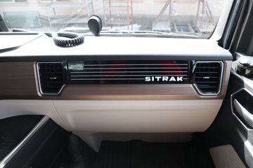 �й����� �ǵ¿�SITRAK C9H�ؿ� 570���� 6X4 AMT�Զ���ǣ����(����)(��Һ��)ͼƬ