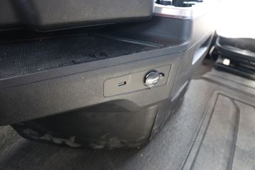 �й����� �ǵ¿�SITRAK C9H�ؿ� 570���� 6X4 AMT�Զ���ǣ����(����)(��Һ��)ͼƬ