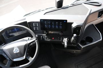 �й����� �ǵ¿�SITRAK C9H�ؿ� 570���� 6X4 AMT�Զ���ǣ����(����)(��Һ��)ͼƬ