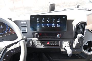 �й����� �ǵ¿�SITRAK C9H�ؿ� 570���� 6X4 AMT�Զ���ǣ����(����)(��Һ��)ͼƬ