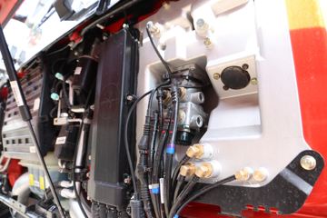 �й����� �ǵ¿�SITRAK C9H�ؿ� 570���� 6X4 AMT�Զ���ǣ����(����)(��Һ��)ͼƬ