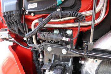 �й����� �ǵ¿�SITRAK C9H�ؿ� 570���� 6X4 AMT�Զ���ǣ����(����)(��Һ��)ͼƬ