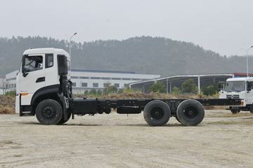 东风商用车底盘&nbsp;垃圾运输车外观图片