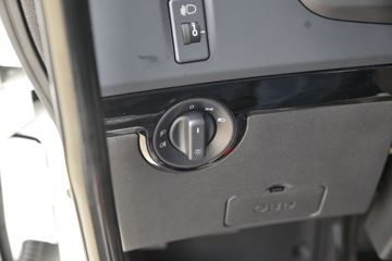 �������ó� ���KR 260���� 4X2 9.8����ʽ�ػ���(�߶�)(DFH5180XXYE6)ͼƬ