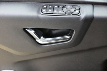 �������ó� ���KR 260���� 4X2 9.8����ʽ�ػ���(�߶�)(DFH5180XXYE6)ͼƬ