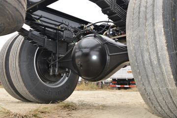 �������ó� ���KR 260���� 4X2 9.8����ʽ�ػ���(�߶�)ͼƬ