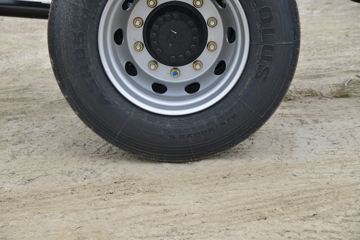 �������ó� ���KR 260���� 4X2 9.8����ʽ�ػ���(�߶�)ͼƬ