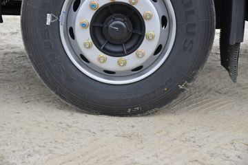 �������ó� ���KR 260���� 4X2 9.8����ʽ�ػ���(�߶�)ͼƬ