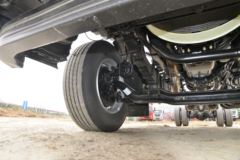 东风商用车 天锦KR 260马力 4X2 9.8米厢式载货车(高顶)(DFH5180XXYE6)