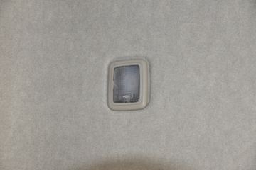 �������ó� ����KL�ؿ� ���ʰ� 465���� 8X4 8.6����ʽ�ػ���(�߶�)ͼƬ