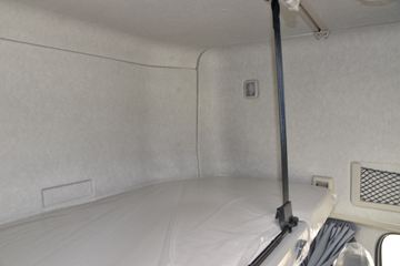 �������ó� ����KL�ؿ� ���ʰ� 465���� 8X4 8.6����ʽ�ػ���(�߶�)ͼƬ