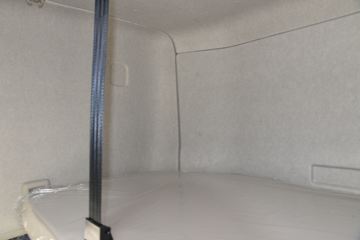 �������ó� ����KL�ؿ� ���ʰ� 465���� 8X4 8.6����ʽ�ػ���(�߶�)ͼƬ