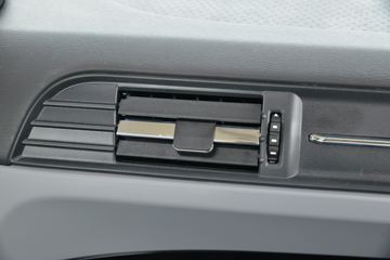 �������ó� ����KL�ؿ� ���ʰ� 465���� 8X4 8.6����ʽ�ػ���(�߶�)ͼƬ