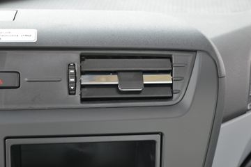 �������ó� ����KL�ؿ� ���ʰ� 465���� 8X4 8.6����ʽ�ػ���(�߶�)ͼƬ