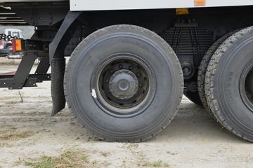 ó KCؿ 600 8X4 8.2ж(߶)ͼƬ