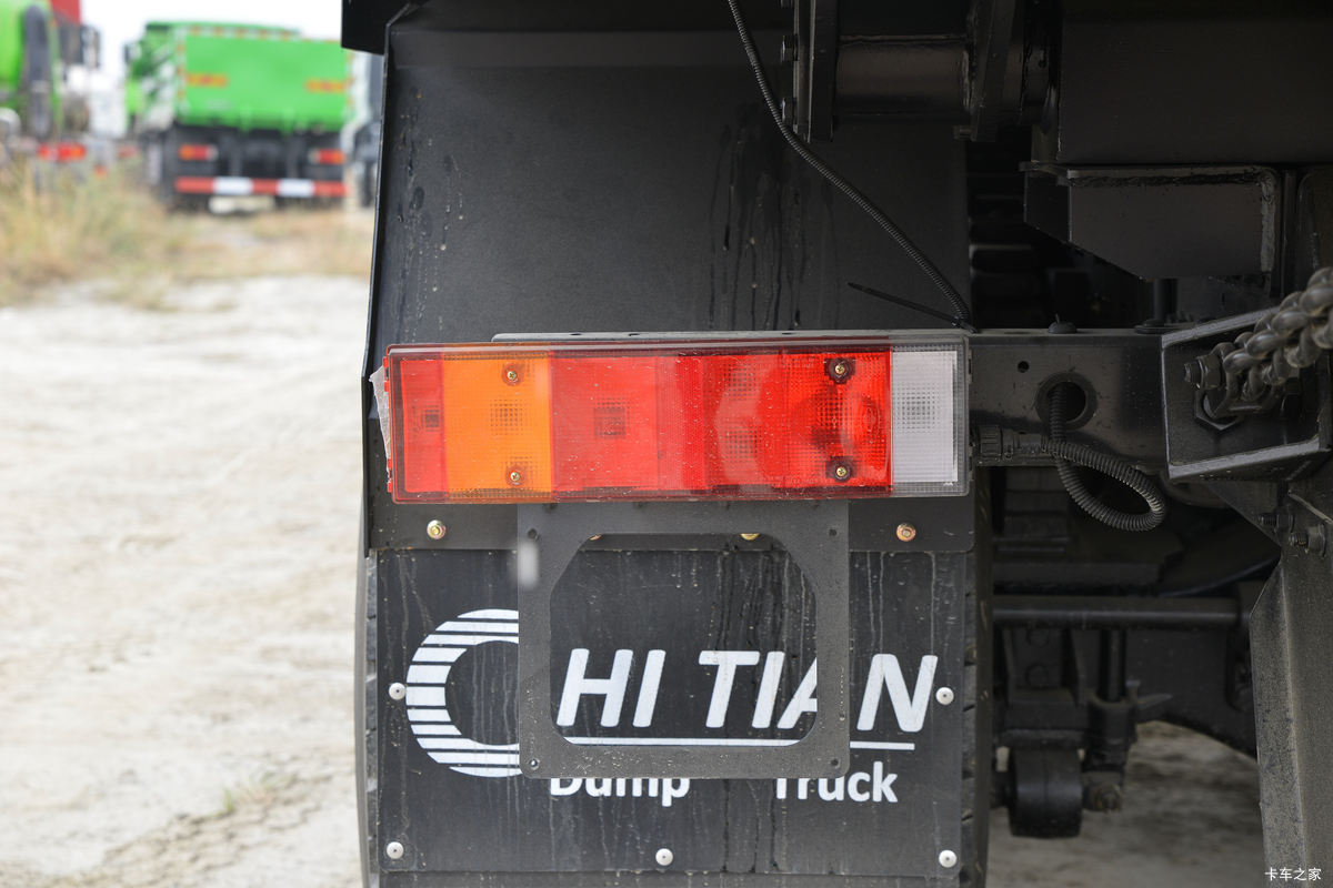 ó KCؿ 600 8X4 8.2ж(߶)װ                                                