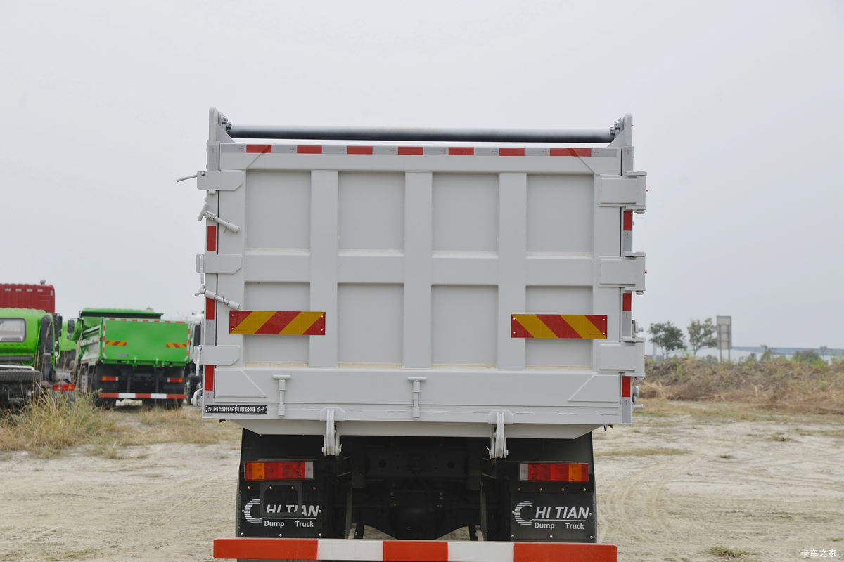 ó KCؿ 600 8X4 8.2ж(߶)װ                                                