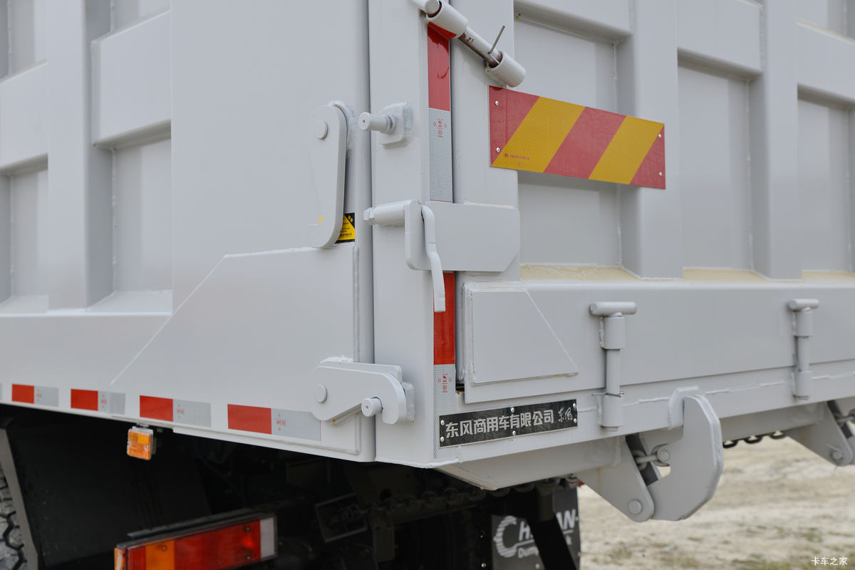 ó KCؿ 600 8X4 8.2ж(߶)װ                                                