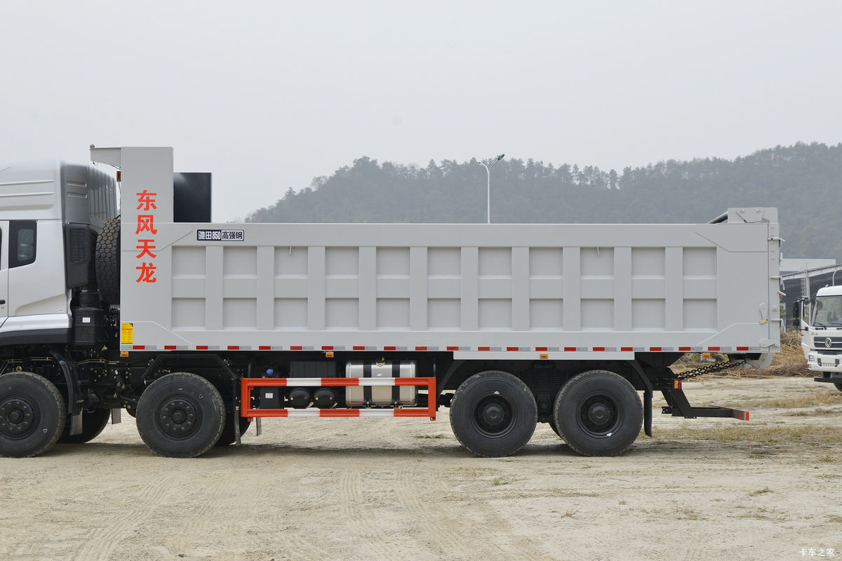 ó KCؿ 600 8X4 8.2ж(߶)װ                                                