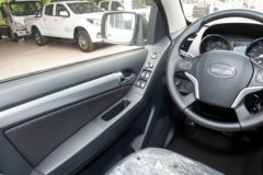 庆铃五十铃 达咖TAGA 2022款 超豪华版 两驱 双排纯电动厢式皮卡