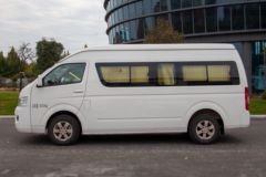 福田商务车 风景G9 2022款 尊享版 160马力 2.4L汽油 9座 长轴高顶商务车