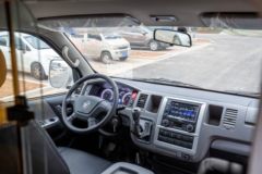 福田商务车 风景G9 2022款 尊享版 160马力 2.4L汽油 9座 长轴高顶商务车