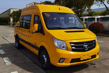 福田商务车 图雅诺 2022款 畅享版 177马力 2.8T柴油 两驱 12座 斗式客车工程车