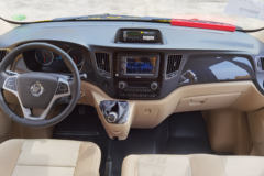 福田商务车 图雅诺 2022款 畅享版 177马力 2.8T柴油 两驱 12座 斗式客车工程车 福田商务车 图雅诺 2022款 畅享版 177马力 2.8T柴油 两驱 12座 斗式客车工程车