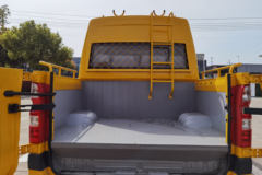 福田商务车 图雅诺 2022款 畅享版 177马力 2.8T柴油 两驱 12座 斗式客车工程车 福田商务车 图雅诺 2022款 畅享版 177马力 2.8T柴油 两驱 12座 斗式客车工程车