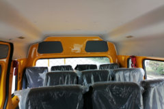 福田商务车 图雅诺 2022款 畅享版 177马力 2.8T柴油 四驱 12座 斗式客车工程车