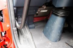 东风柳汽 乘龙H5 270马力 4X2 6.8米仓栅式载货车(液缓)(LZ5180CCYH5AC1)