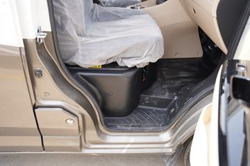 ������Խ ��Խ��V5 2.6T 2�� ���綯��ʽ���䳵41.86kWhͼƬ